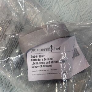 Pampered Chef Silver Sandwich Sealer